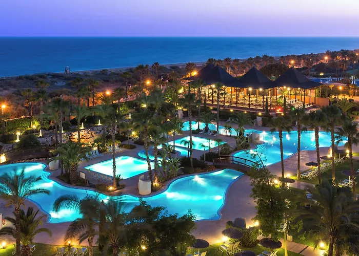 Puerto Antilla Grand Hotel
